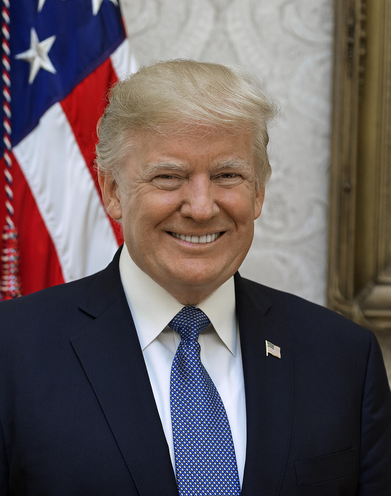Official portrait of US President Donald Trump